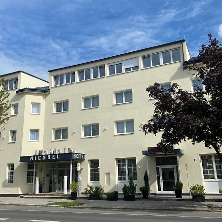 Hotel Michael غيراسدورف بي فيين المظهر الخارجي الصورة